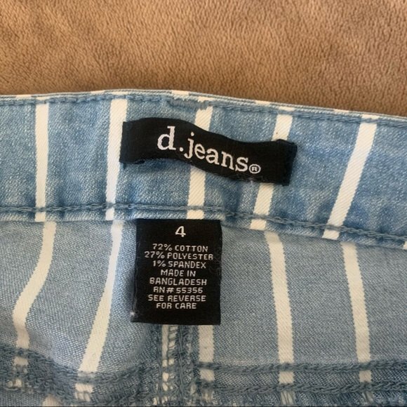 d. JEANS White Pin Striped Cropped Jeans Blue Size 4 - Picture 6 of 11